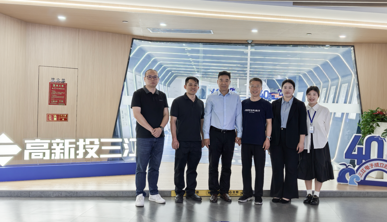 1745718727343860.png 3c8ff49c522c6abf2db3c84ddf114f36.png