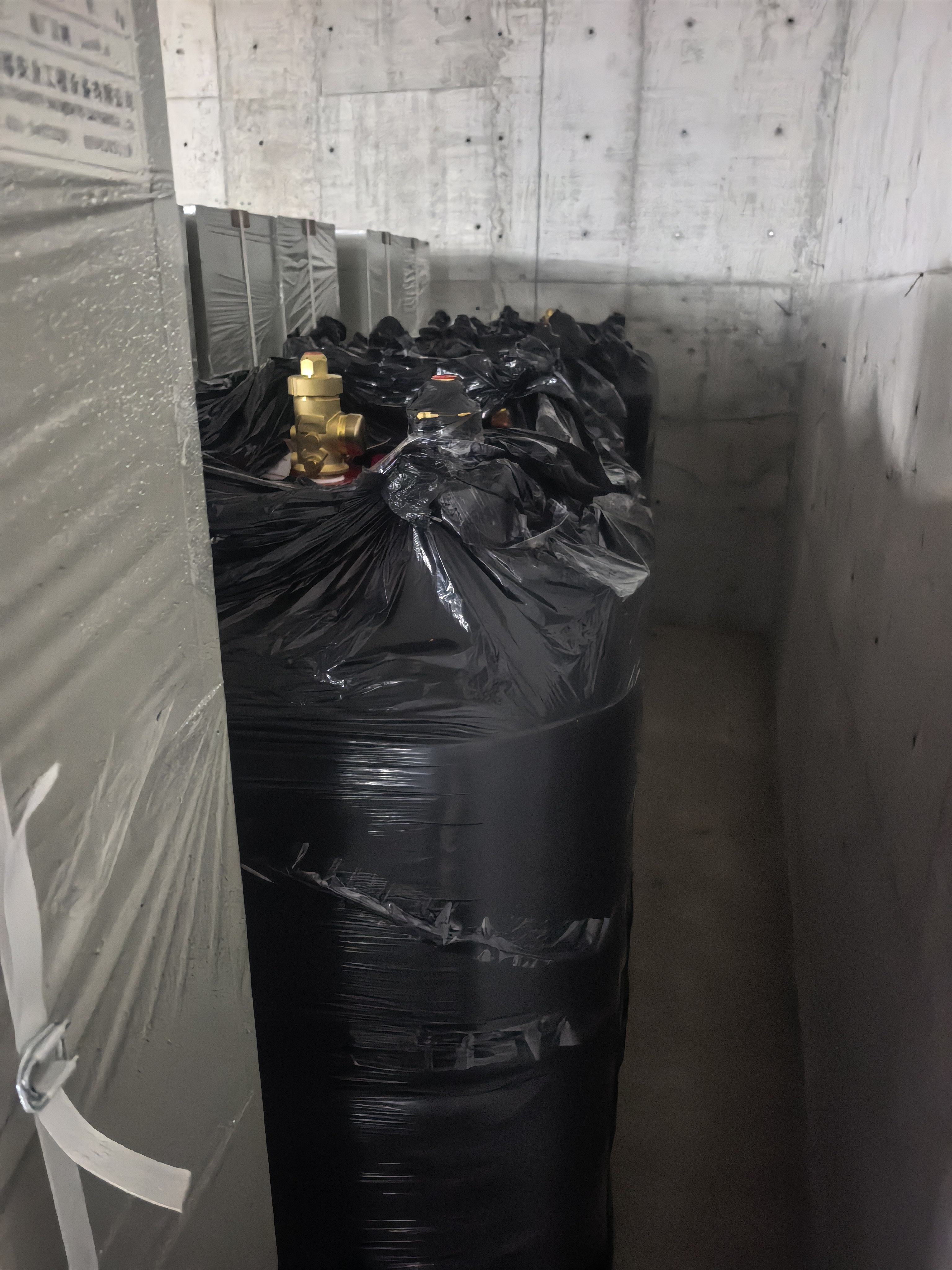 到达项目点卸货准备安装